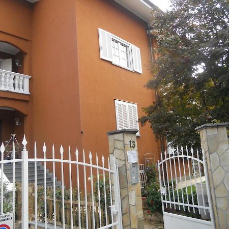 Beb Villa Aurora Carmagnola Exteriör bild
